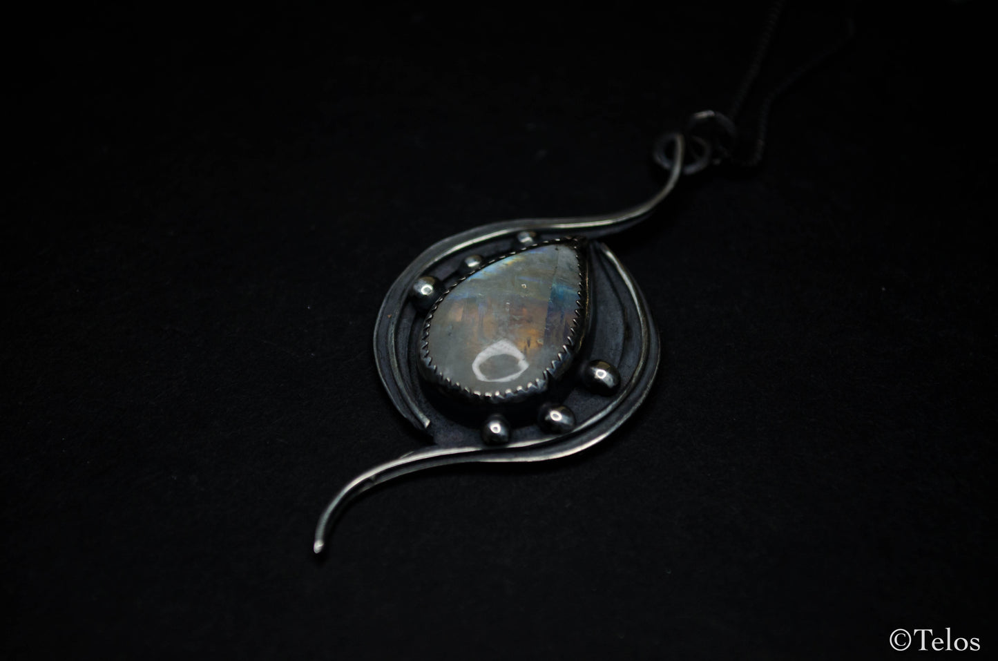 Sterling Silver Rainbow Moonstone pendant