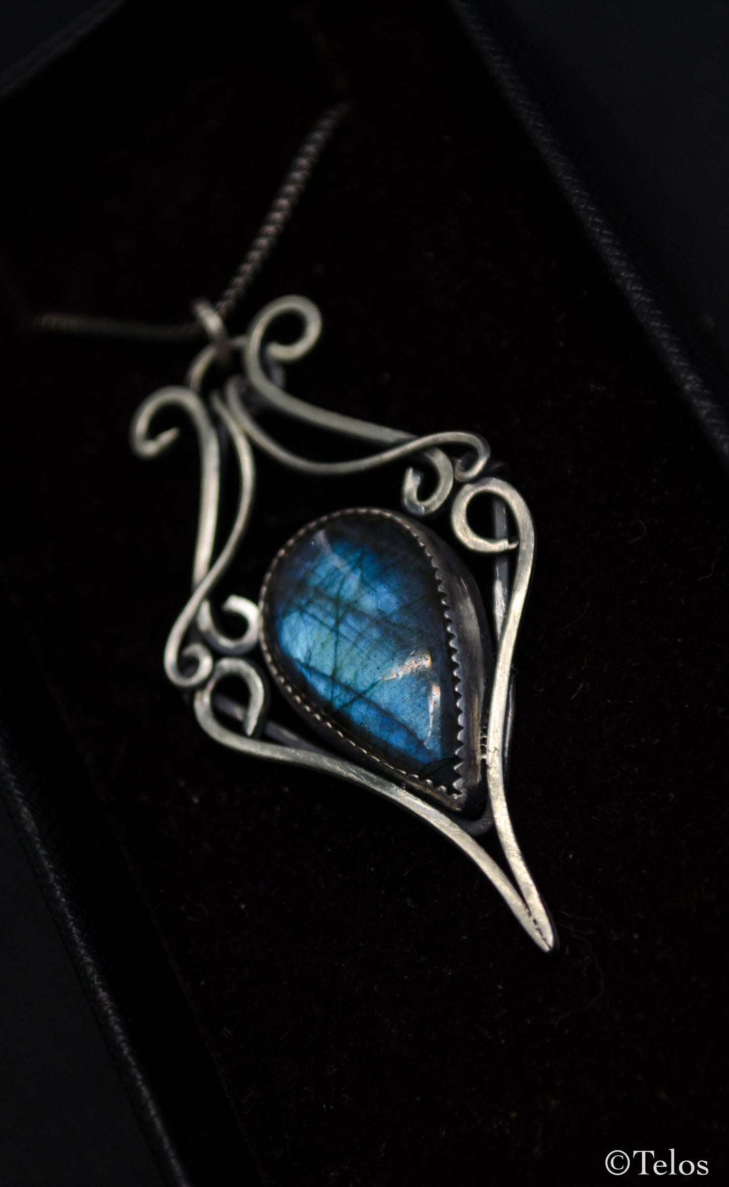 Sterling Silver Labradorite Necklace