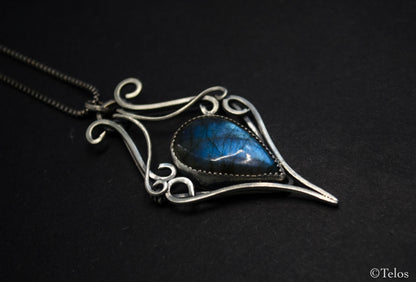 Sterling Silver Labradorite Necklace