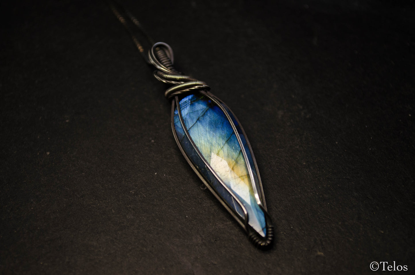 Sterling Silver Blue Labradorite necklace