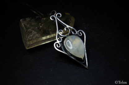 Sterling Silver Rainbow Moonstone necklace